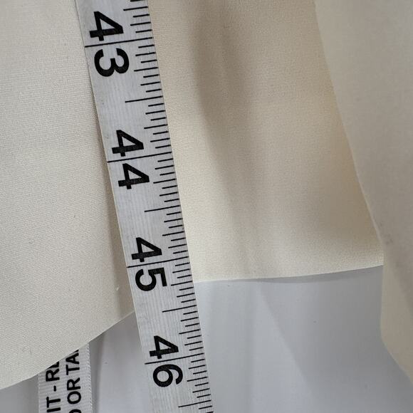 Elegant Floral Strapless Dress - Picture 12 of 13